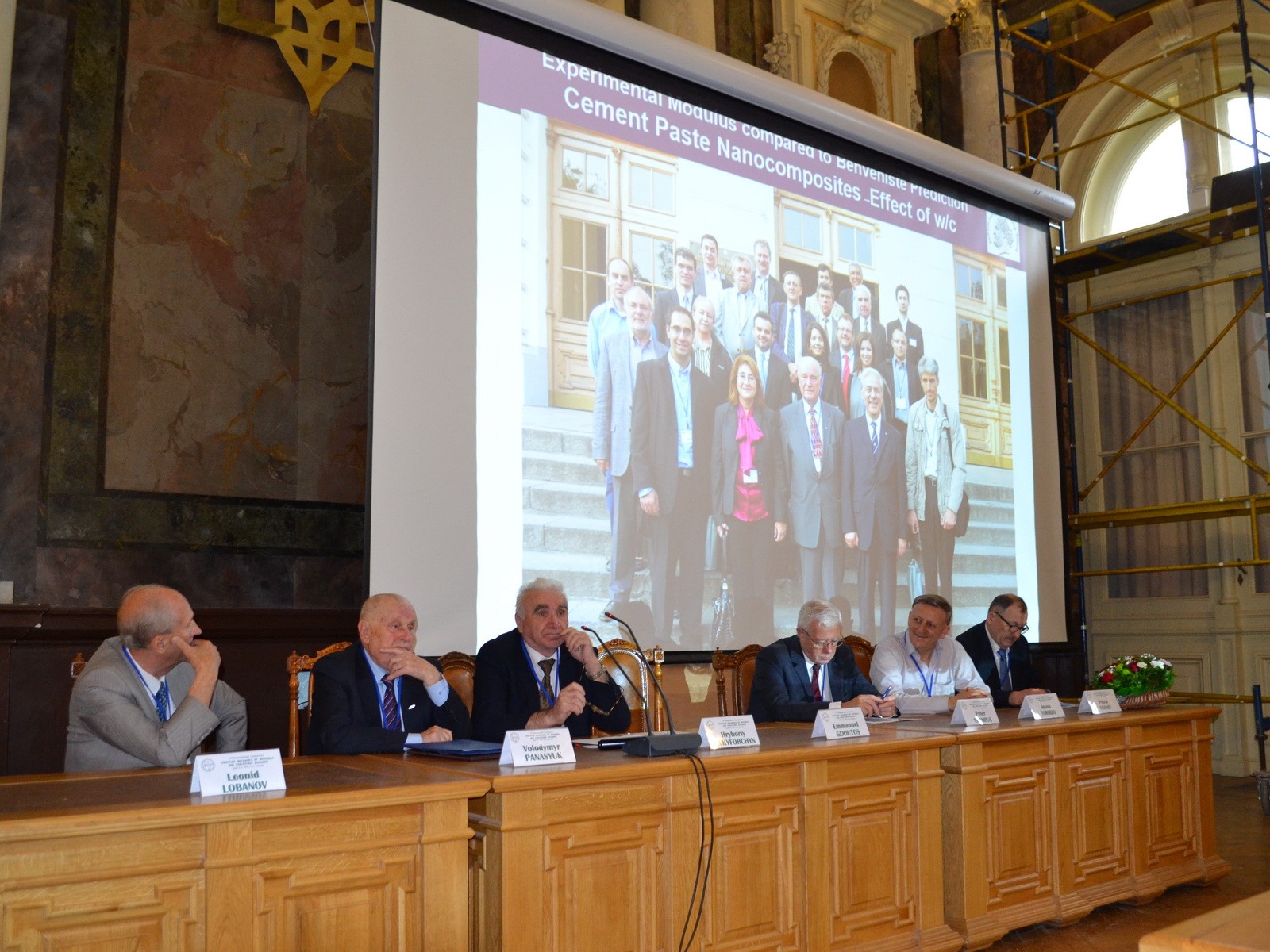 Here comes a description