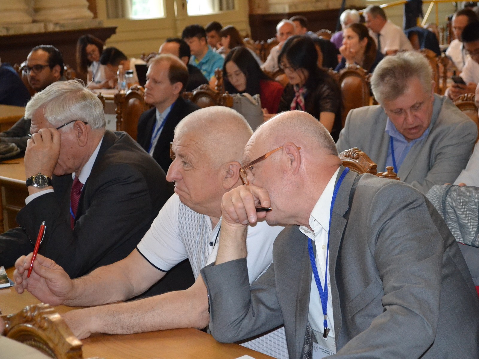 Here comes a description