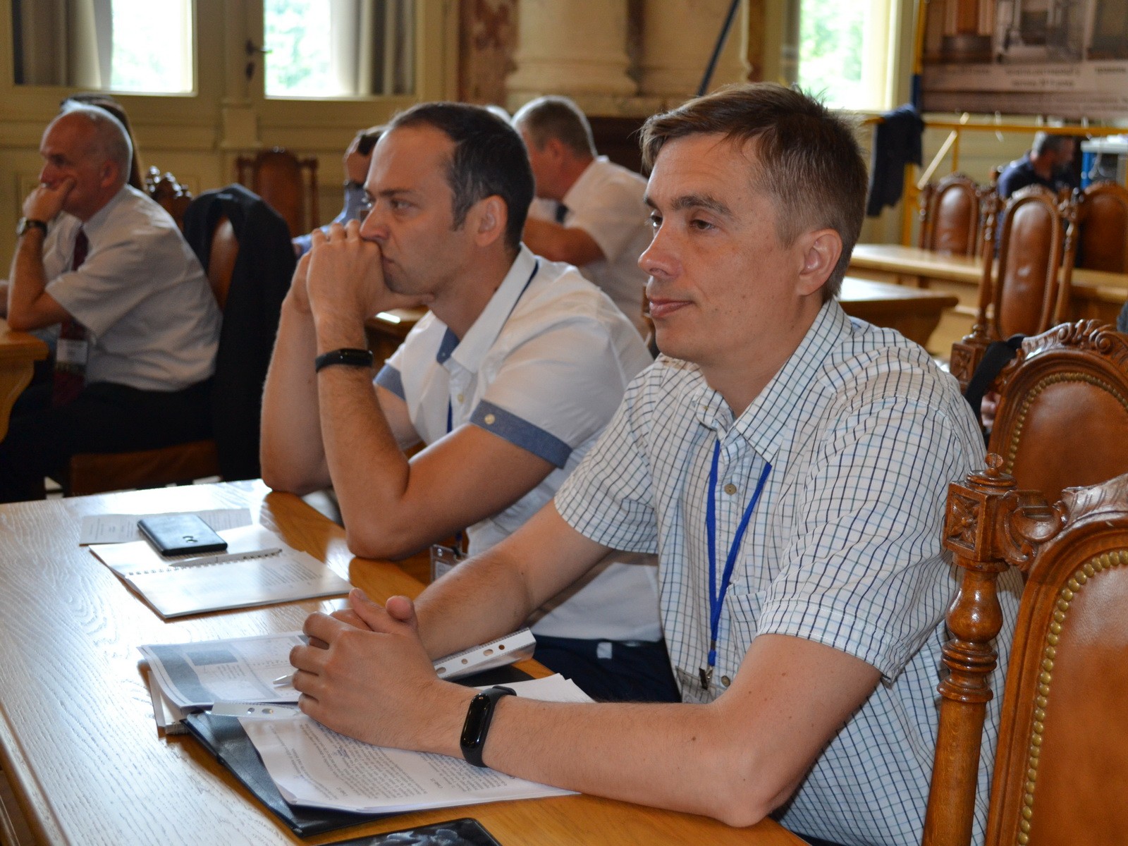 Here comes a description