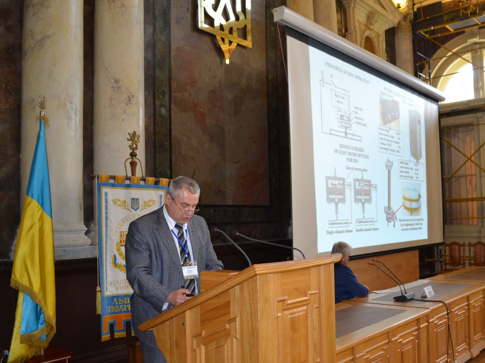 Here comes a description