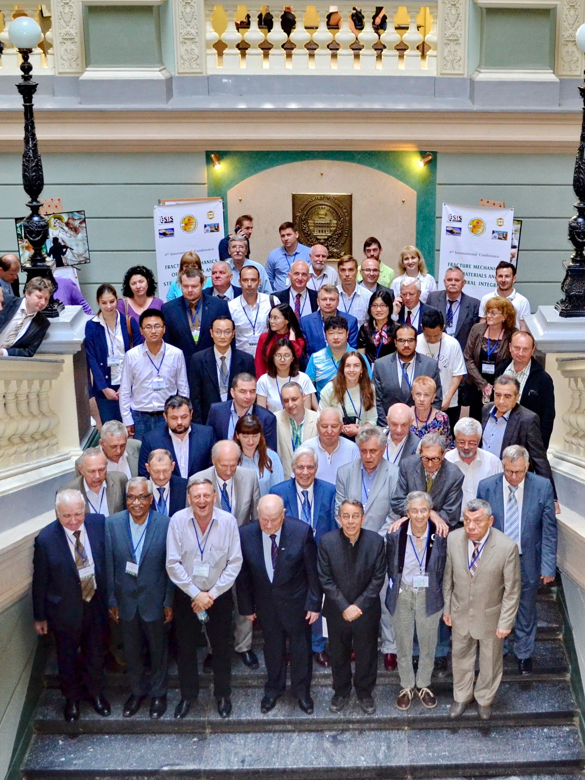 Here comes a description