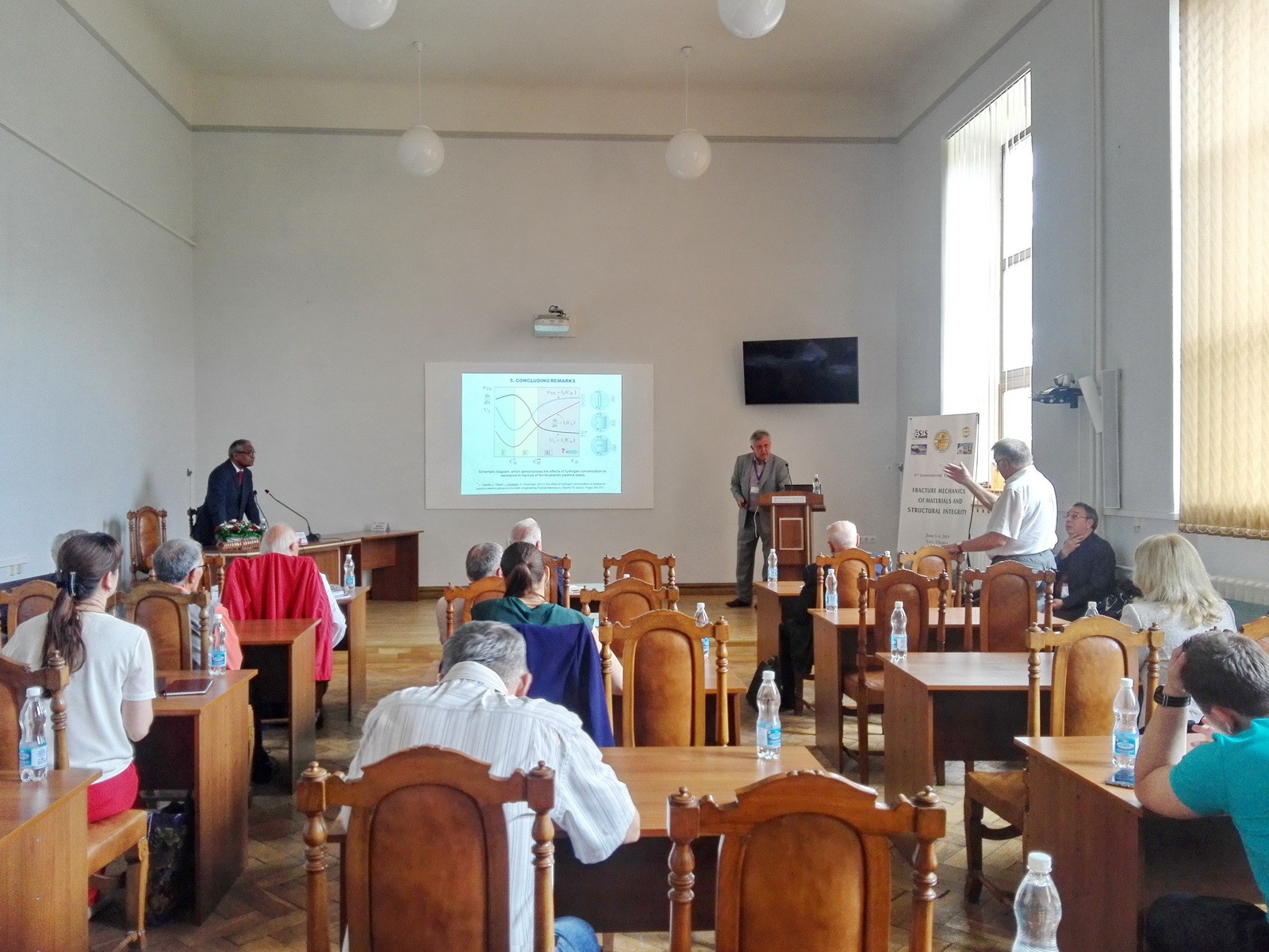 Here comes a description