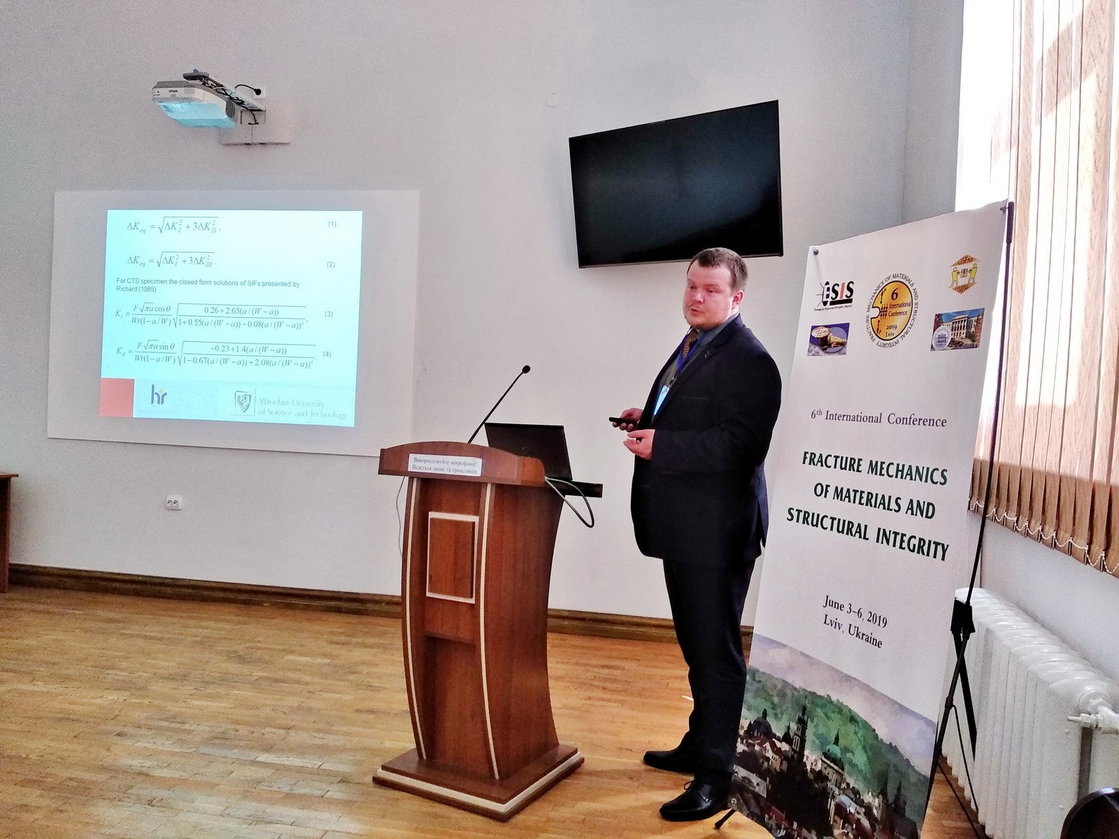 Here comes a description