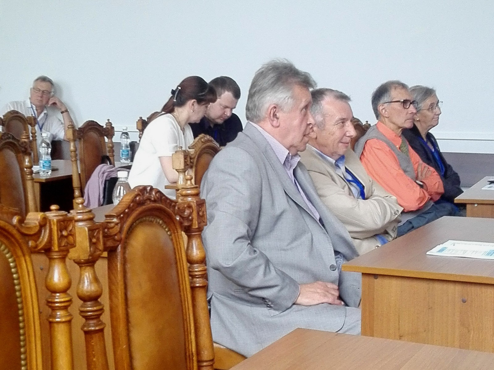 Here comes a description