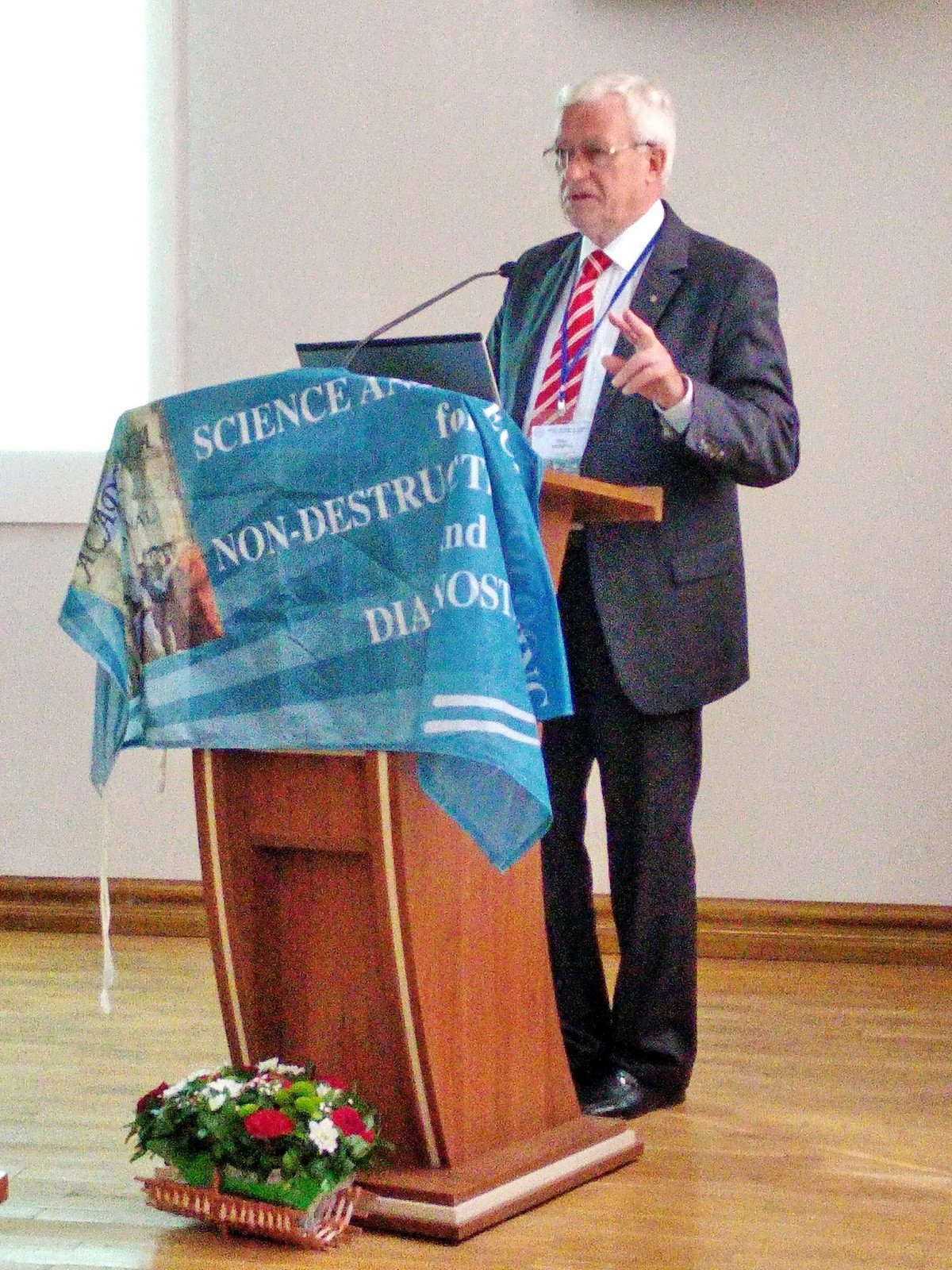 Here comes a description