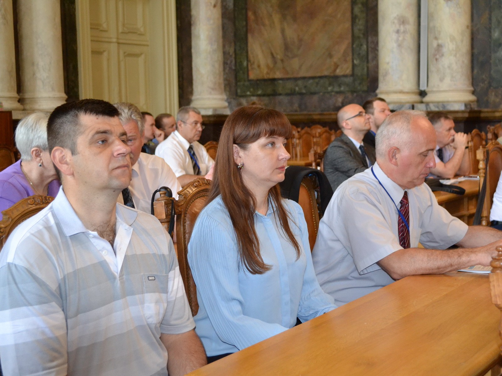 Here comes a description