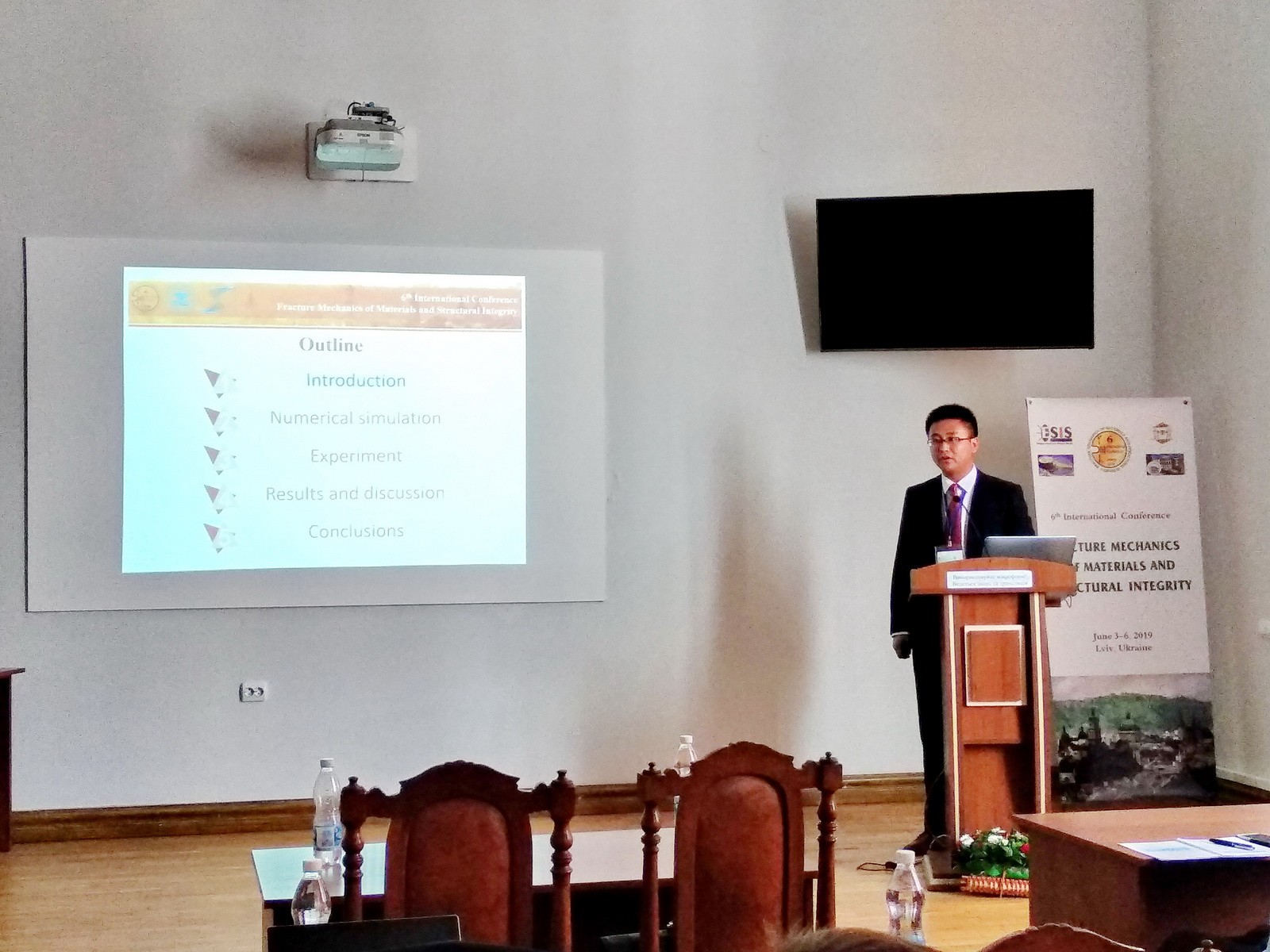 Here comes a description