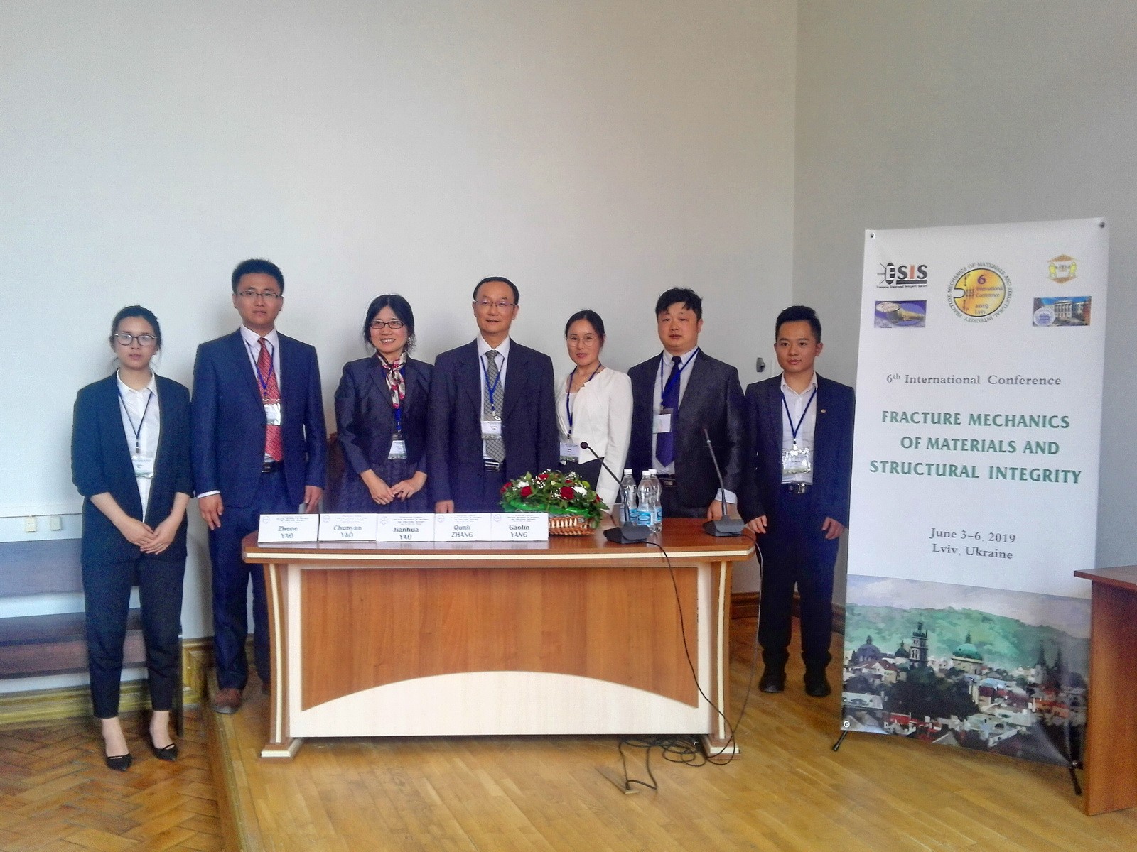 Here comes a description